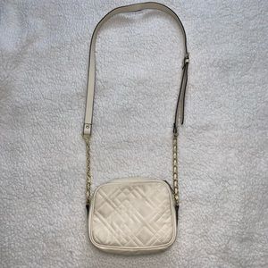 Crossbody purse